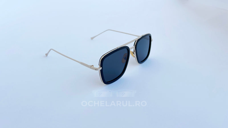 Ochelari Pătrați