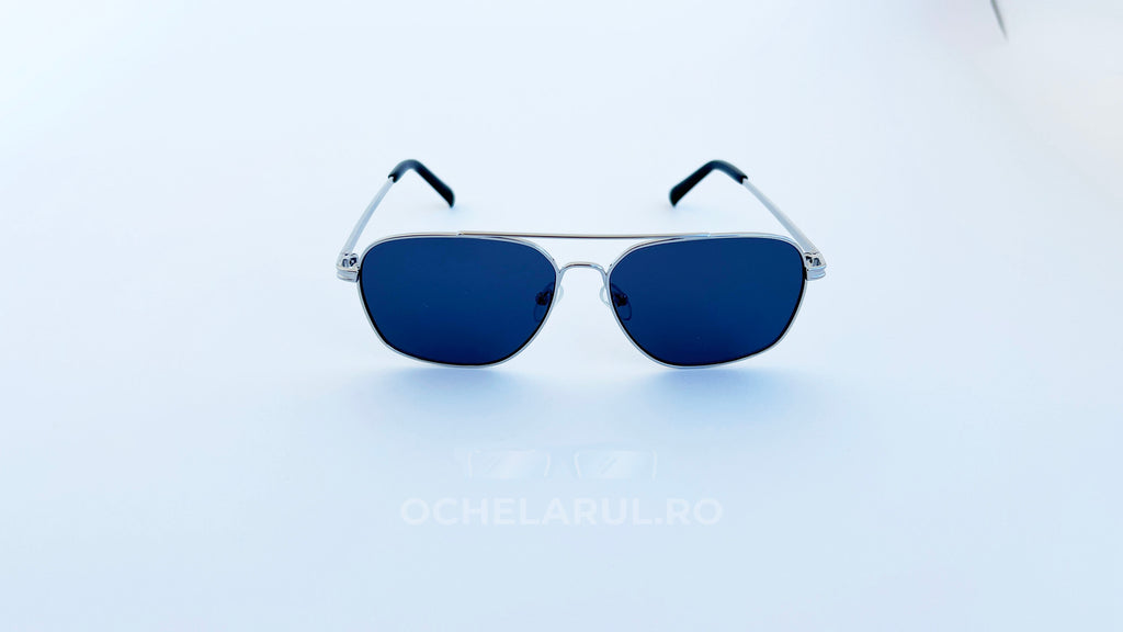 Ochelari de soare Aviator cu punte dubla, rama argintie si lentile negre, vedere frontala