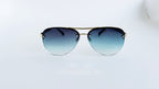 Ochelari de soare Aviator cu rame negre și aurii și lentile albastre degrade, model elegant pentru bărbați.