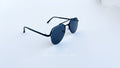 Ochelari de soare aviator style, rama neagra si lentile negre, prezentare