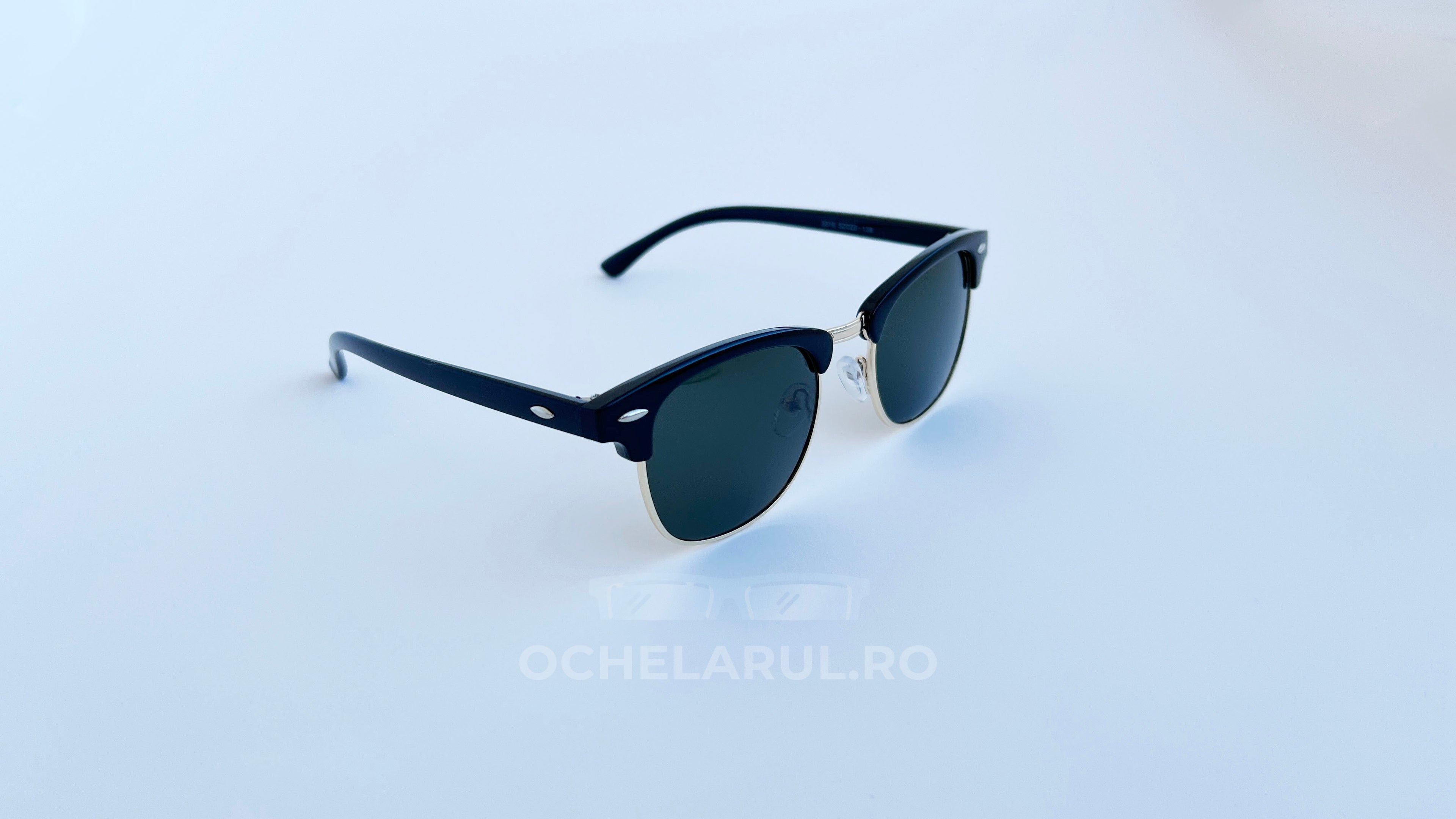 Ochelari de soare Clubmaster Polarizați cu rame negre și lentile verzi, potriviți pentru bărbați.