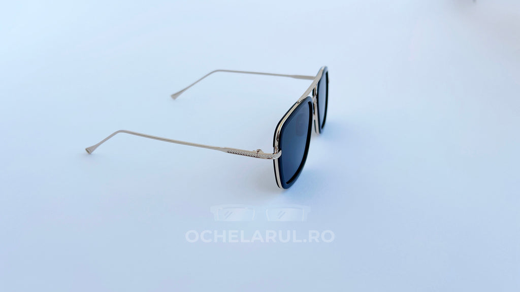 Ochelari Dita Flight Style cu rame aurii și lentile negre, model elegant de ochelari de soare bărbați.