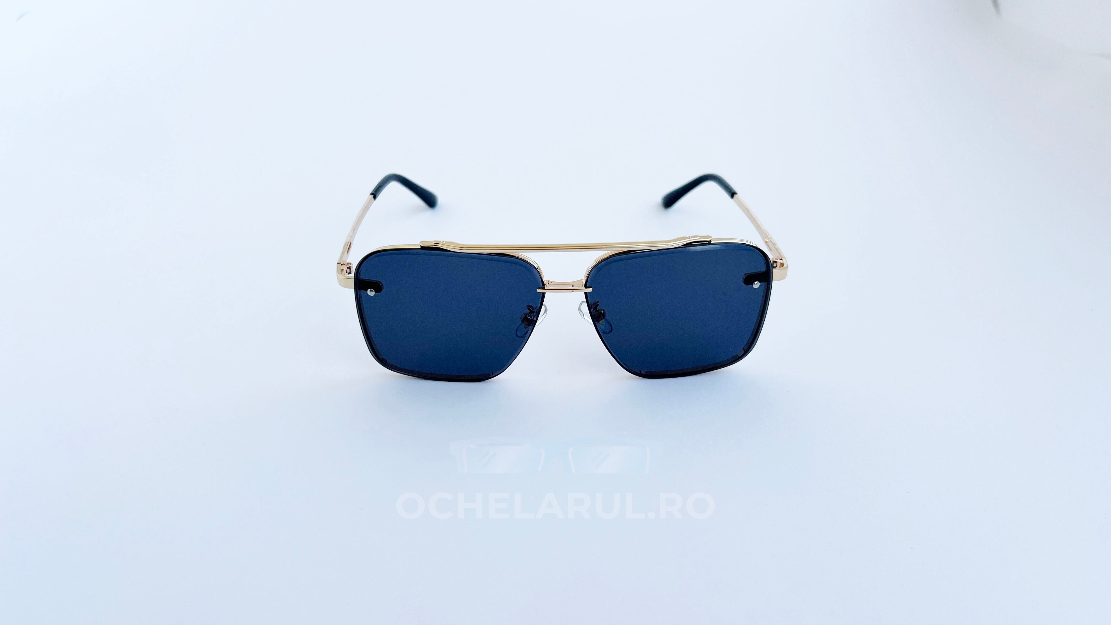 Ochelari de soare Dita Mach Six Style cu rame aurii și lentile negre degrade pentru bărbați, eleganți și moderni.