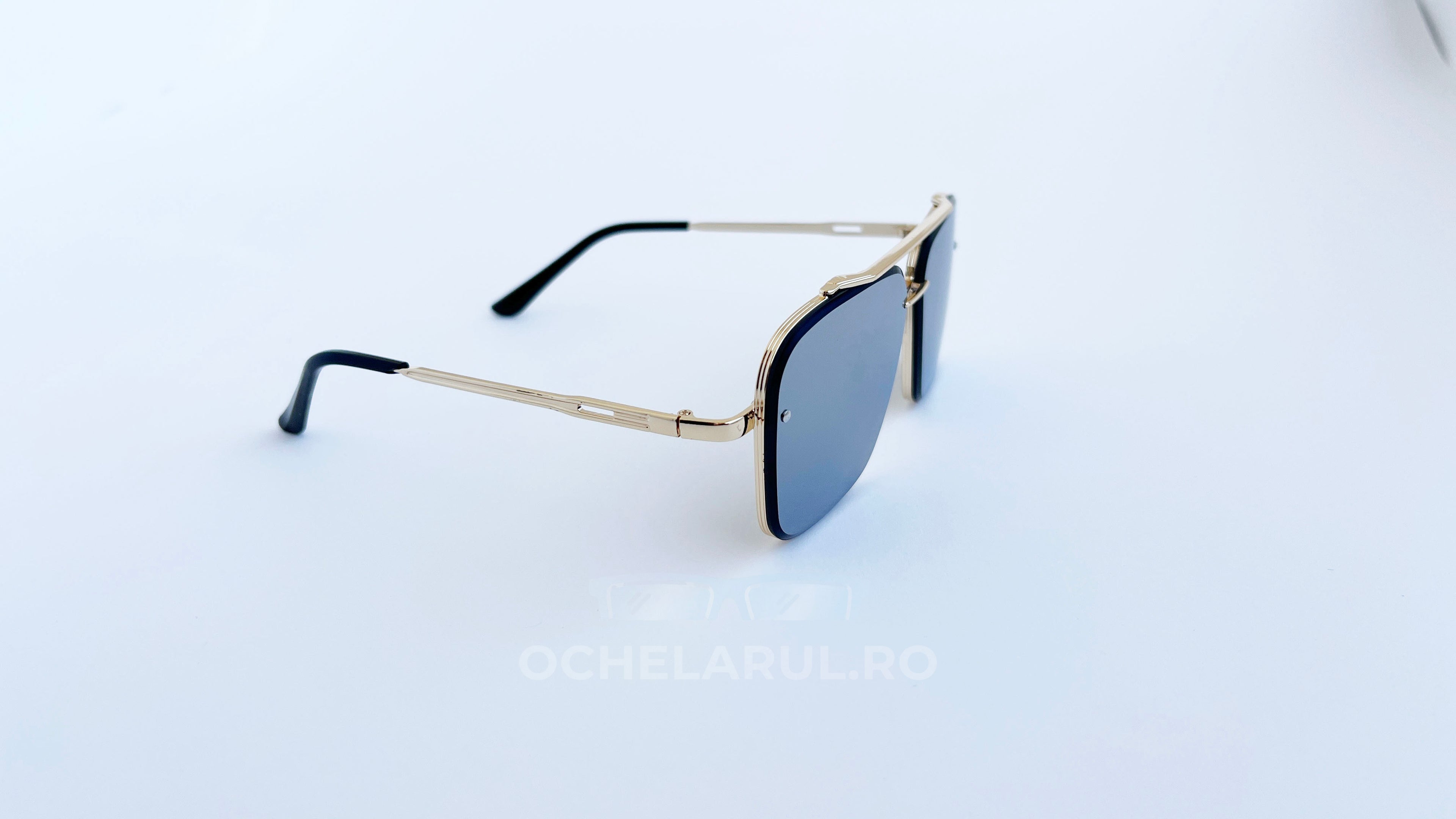 Ochelari de soare Dita Mach Six Style - Rama aurie, Lentile gri oglinda- vedere laterala