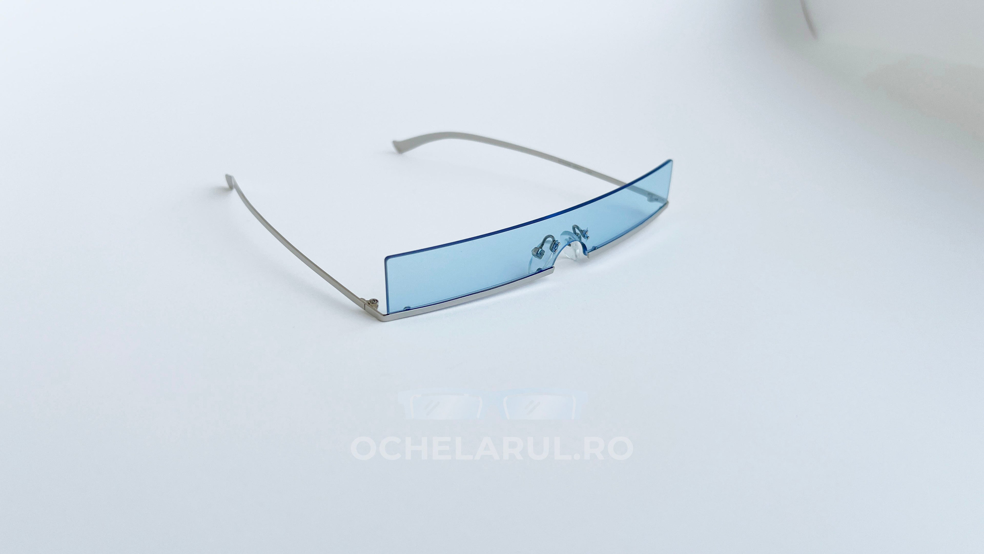 Ochelari de soare Futuriști de Festival