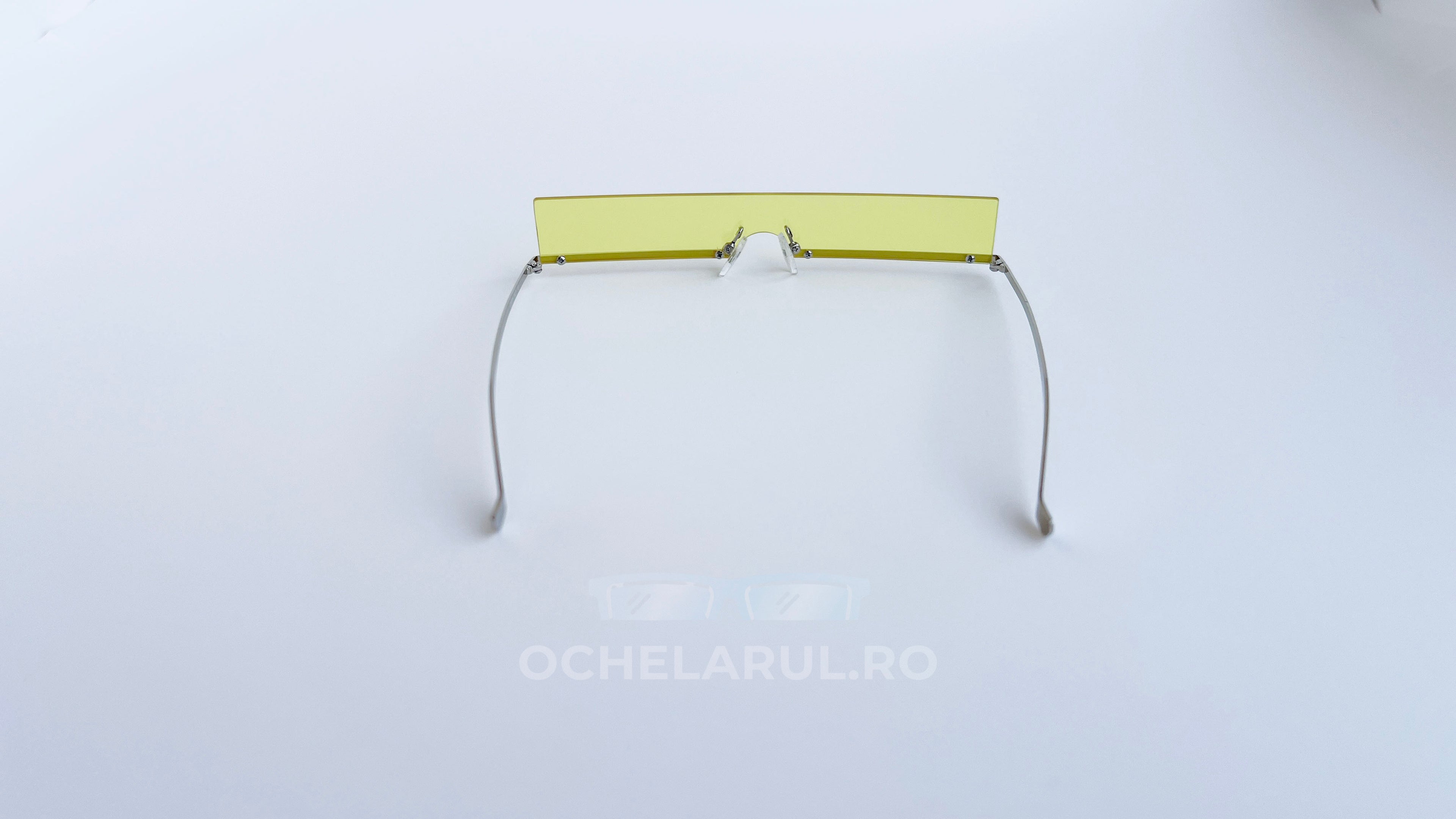 Ochelari de soare Futuriști de Festival