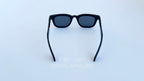 Ochelari de soare Moscot Klutz Style cu rame negre și lentile închise, elegant pentru bărbați.