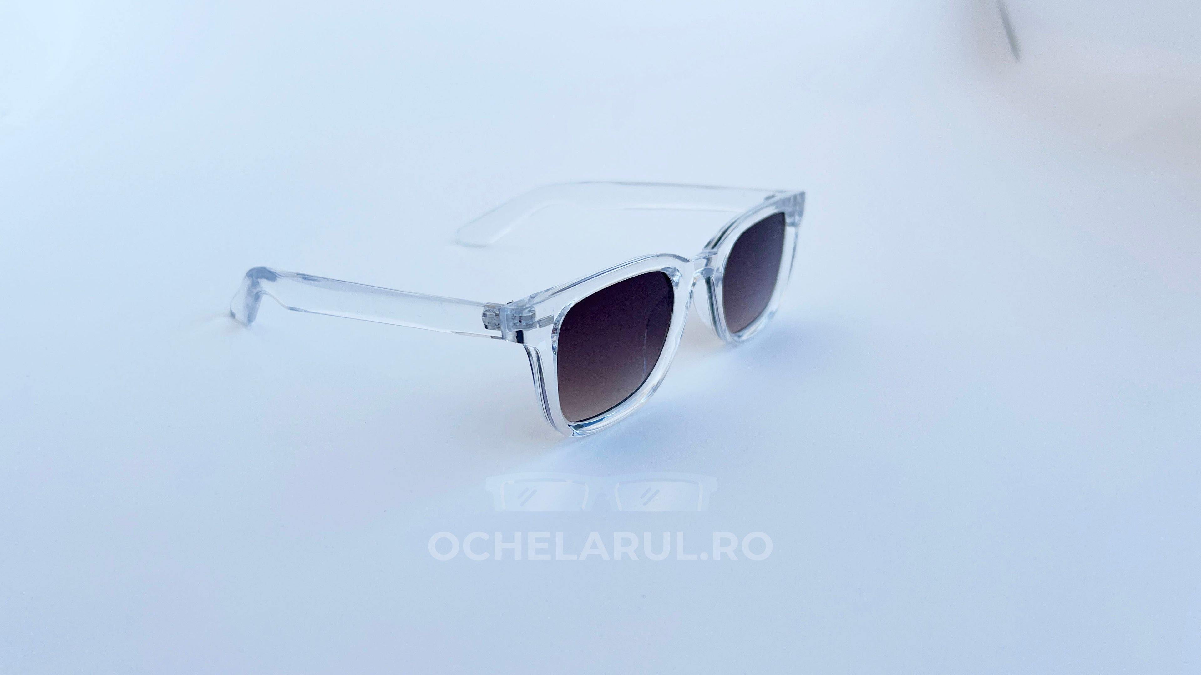 Ochelari de soare Moscot Klutz Style cu rame transparente și lentile maro degrade, ochelari de soare bărbați eleganți.