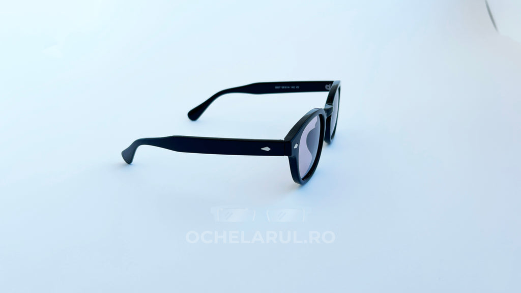 Ochelari Moscot Lemtosh Style negri cu lentile premium de soare mov pentru bărbați, rame ochelari rezistente și elegante.