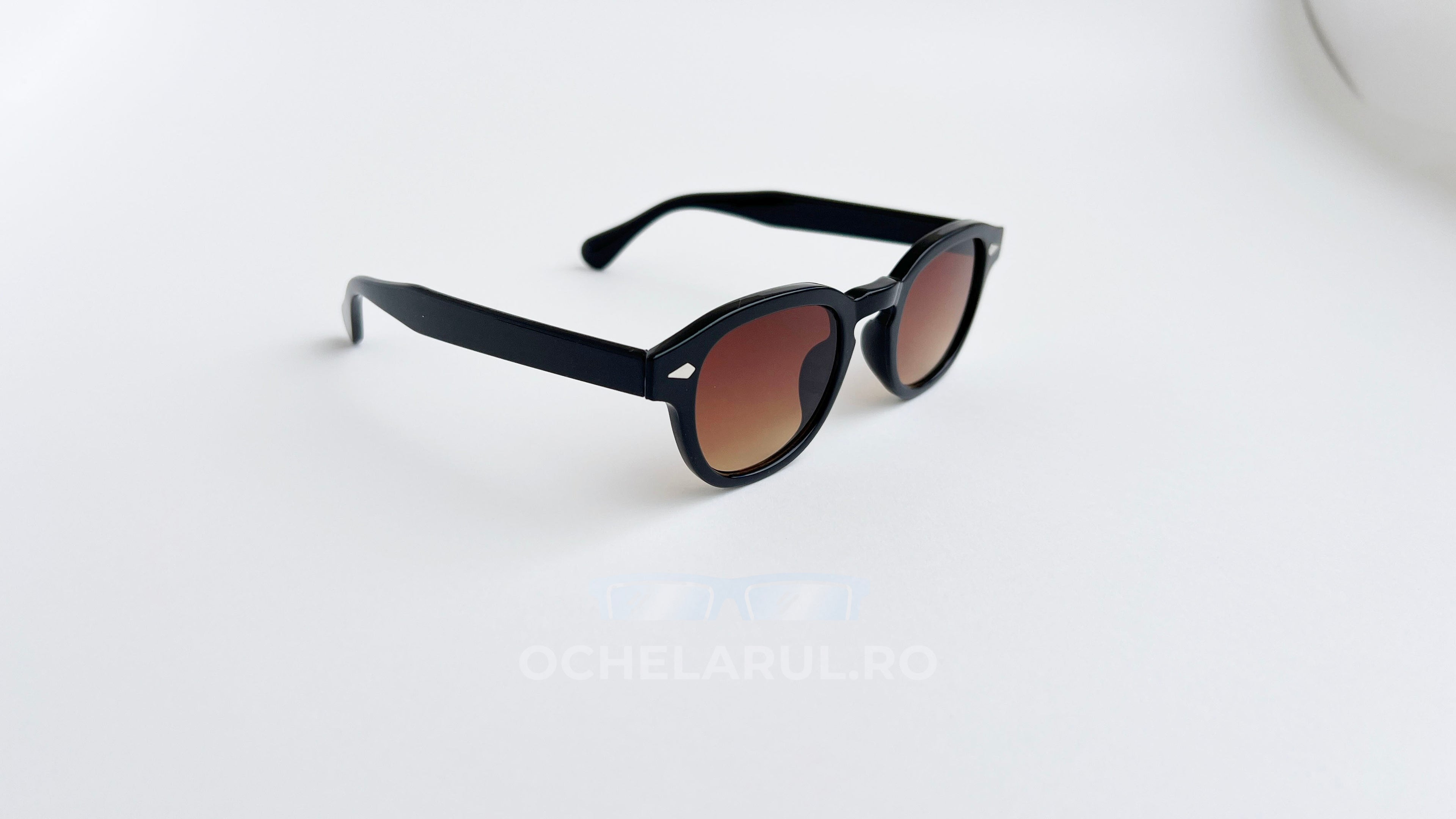 Ochelari de soare Moscot Lemtosh Style cu rame negre și lentile maro degrade, ochelari de soare bărbați eleganți.