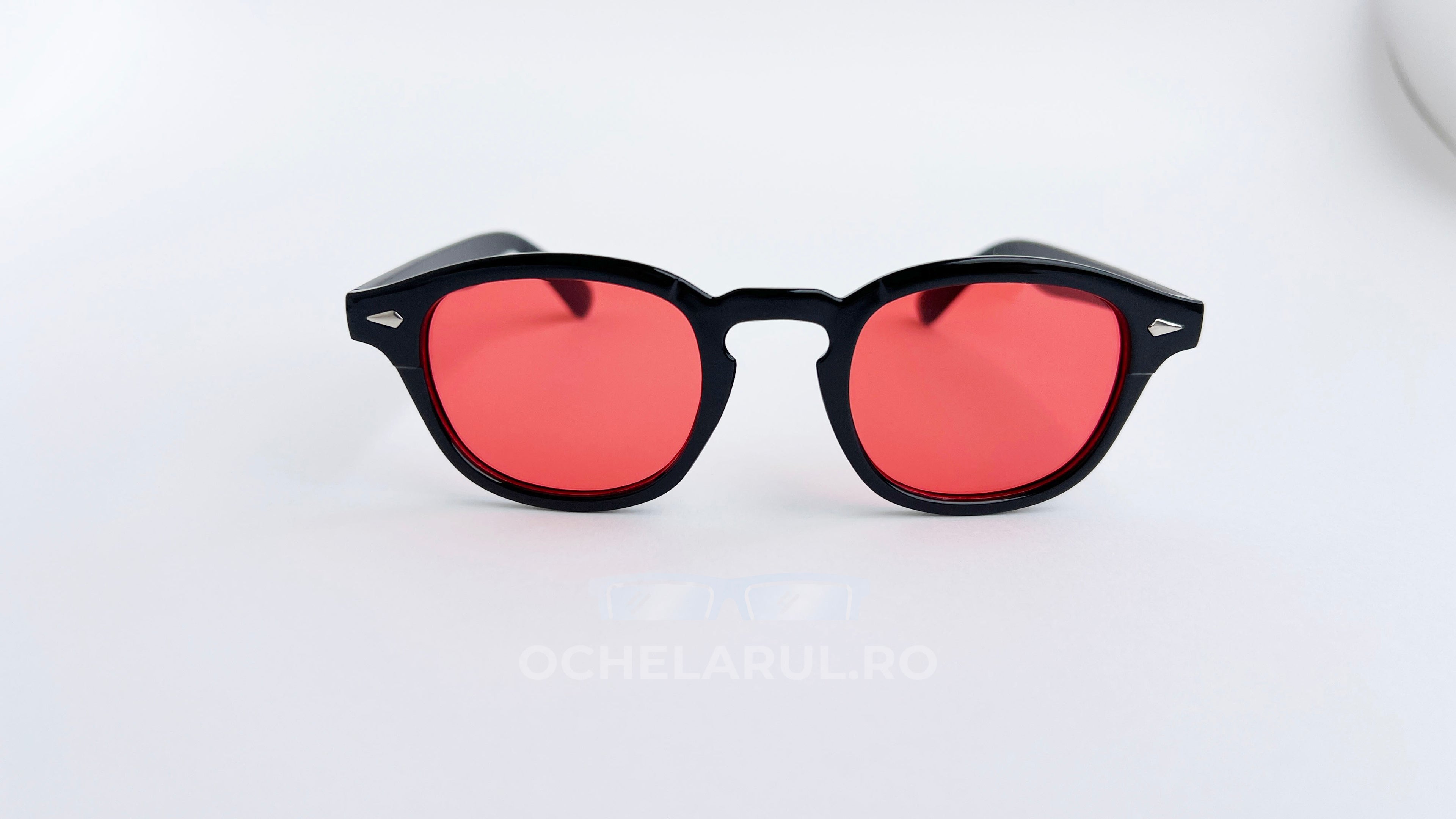 Ochelari de soare Moscot Lemtosh Style cu rame negre și lentile roșii, ochelari de soare bărbați eleganți.