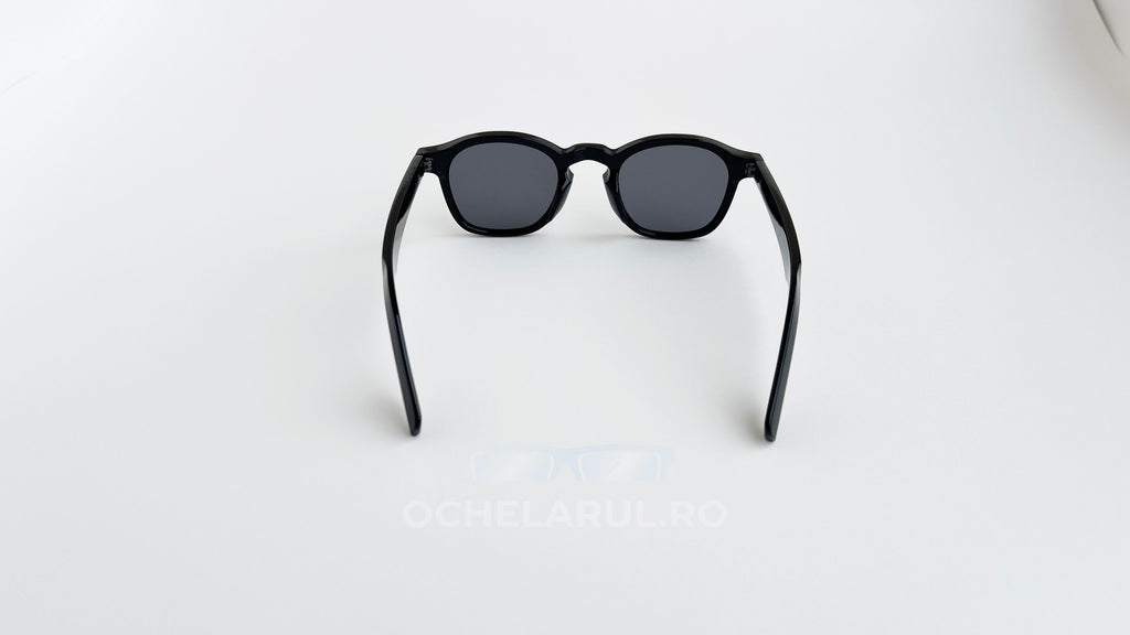 Ochelari de soare Oliver Peoples style, rama neagra si lentile negre, vedere spate