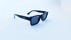Ochelari de soare retro patrati, rama neagra si lentile negre, prezentare