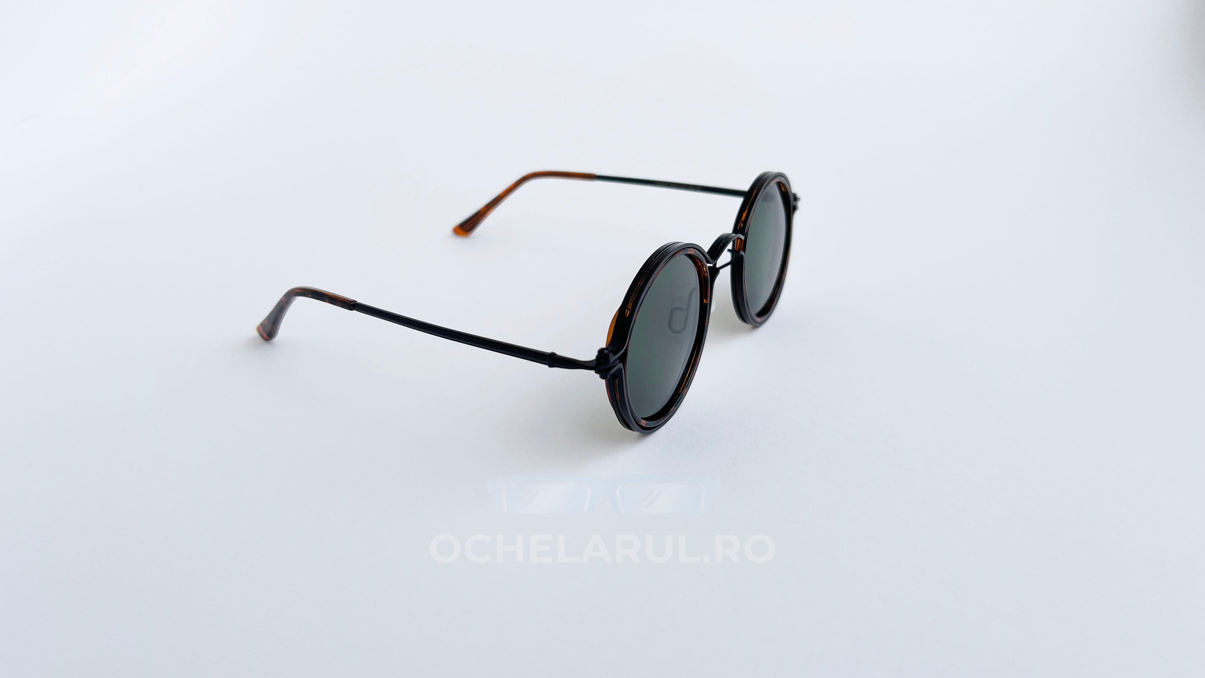 Ochelari de soare rotunzi retro polarizati, rama havana-negru si lentile verzi, vedere laterala