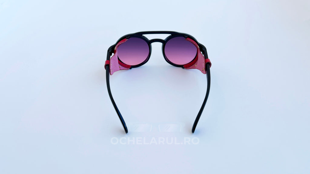Ochelari de soare Steampunk Rotunzi cu rame negre și lateral din piele, lentile roșii degrade, design unisex.