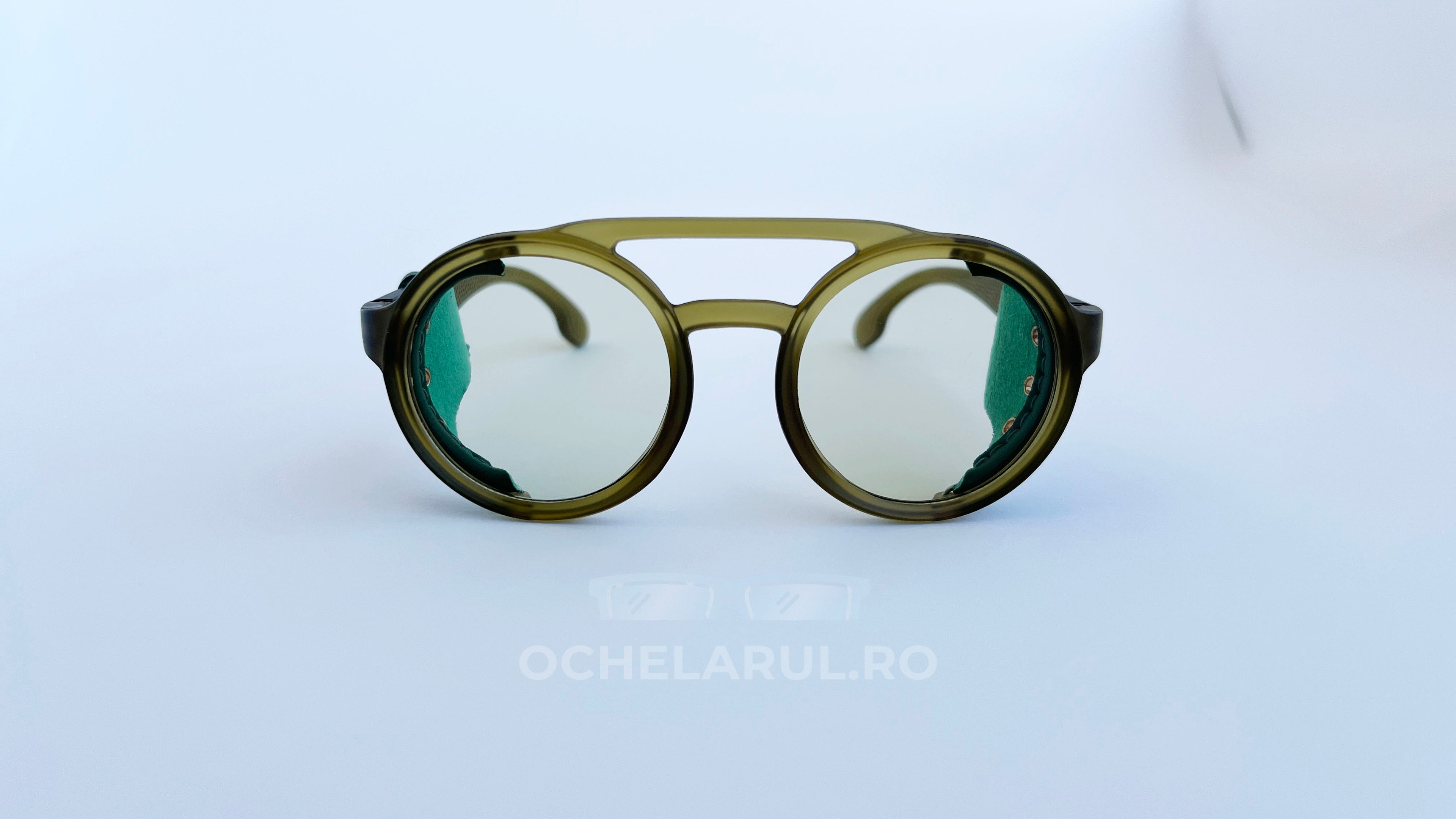 Ochelari de soare Steampunk Rotunzi cu rame verzi și detalii negre, stil unisex pentru protecție solară.