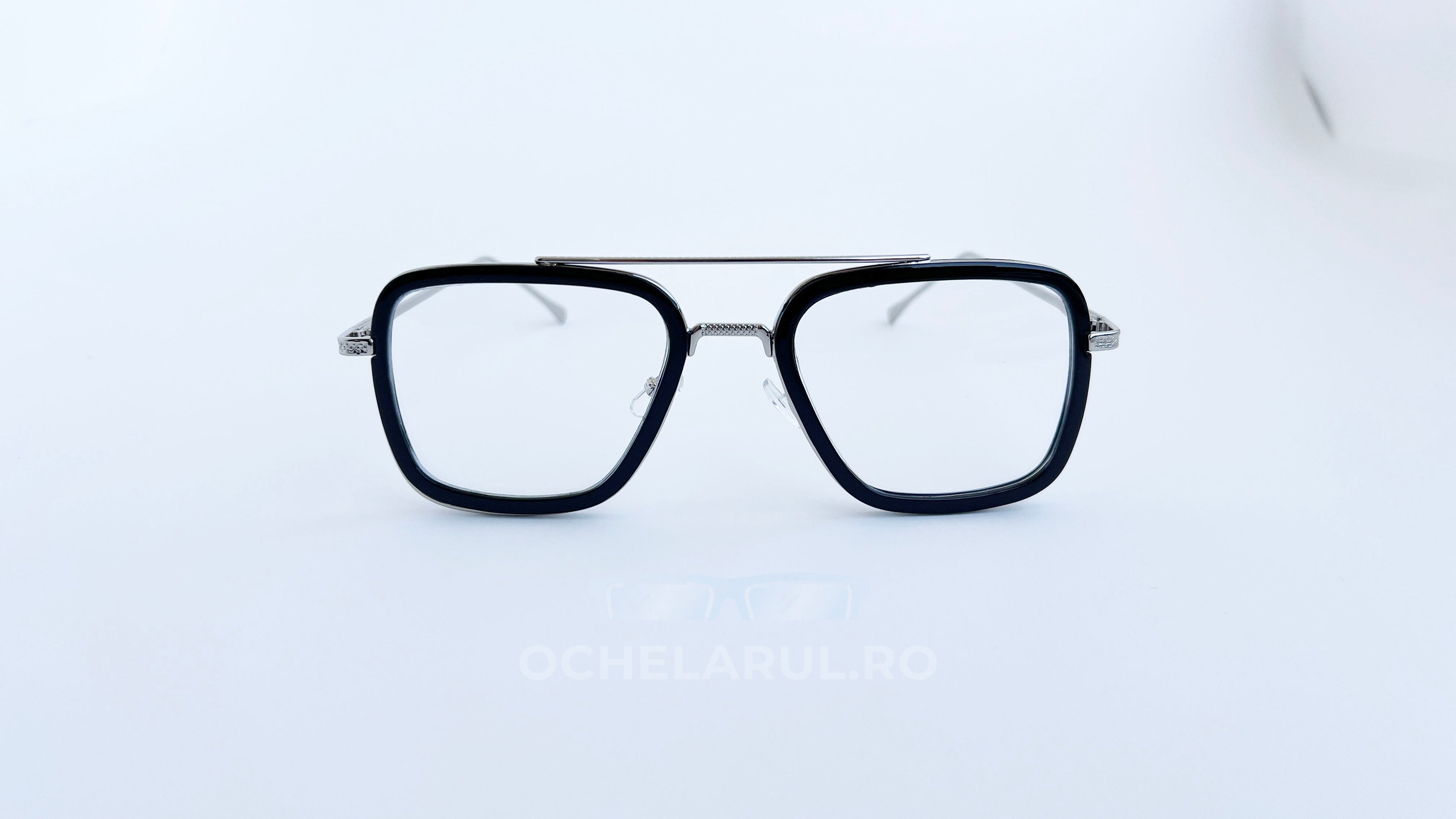 Ochelari Dita Flight Style - Rama argintie neagra, Lentile transparente - vedere fata aproape