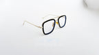 Ochelari Dita Flight Style cu rame aurii și negre, design modern pentru bărbați, lentile transparente.