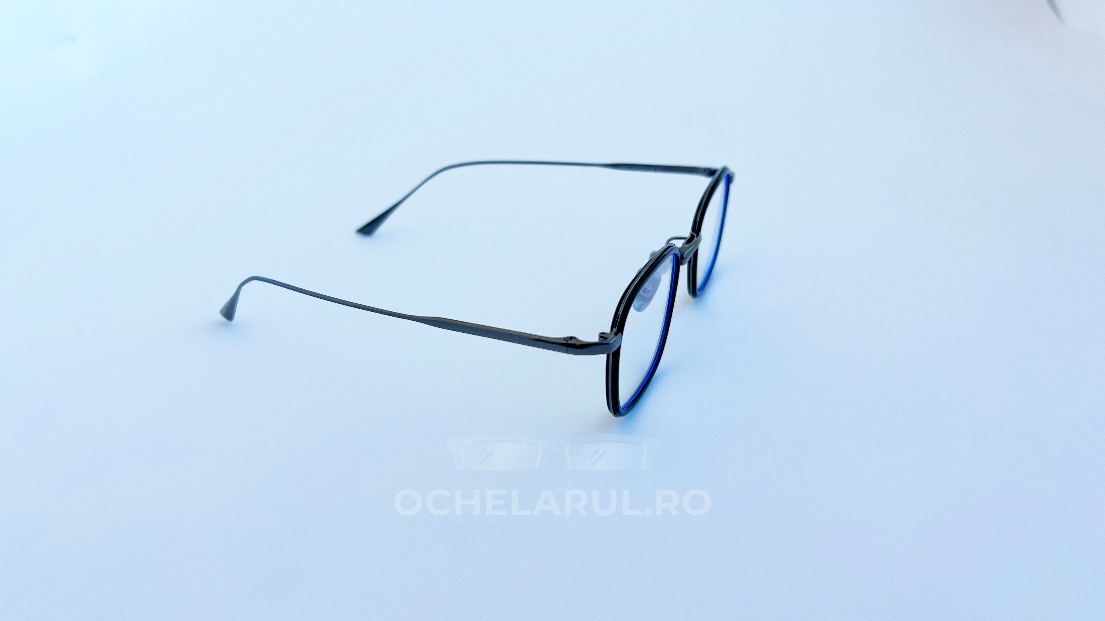 Rame ochelari Dreptunghiulare din Titan