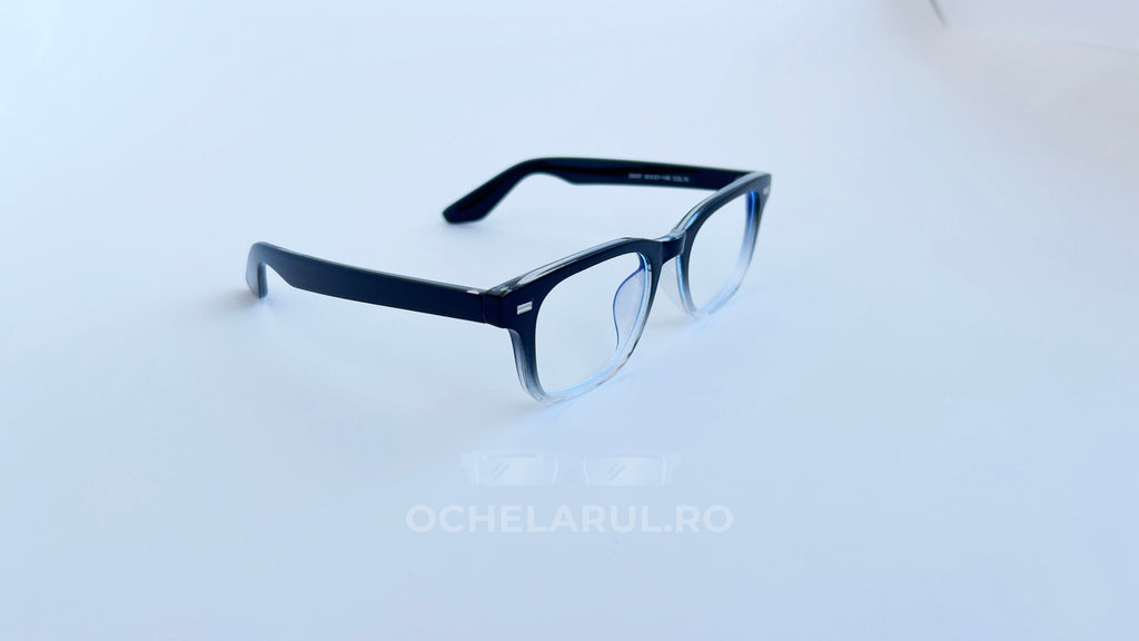 Rame ochelari Moscot Klutz Style negre degrade, cu lentile transparente și design modern, ideale pentru purtat zilnic.