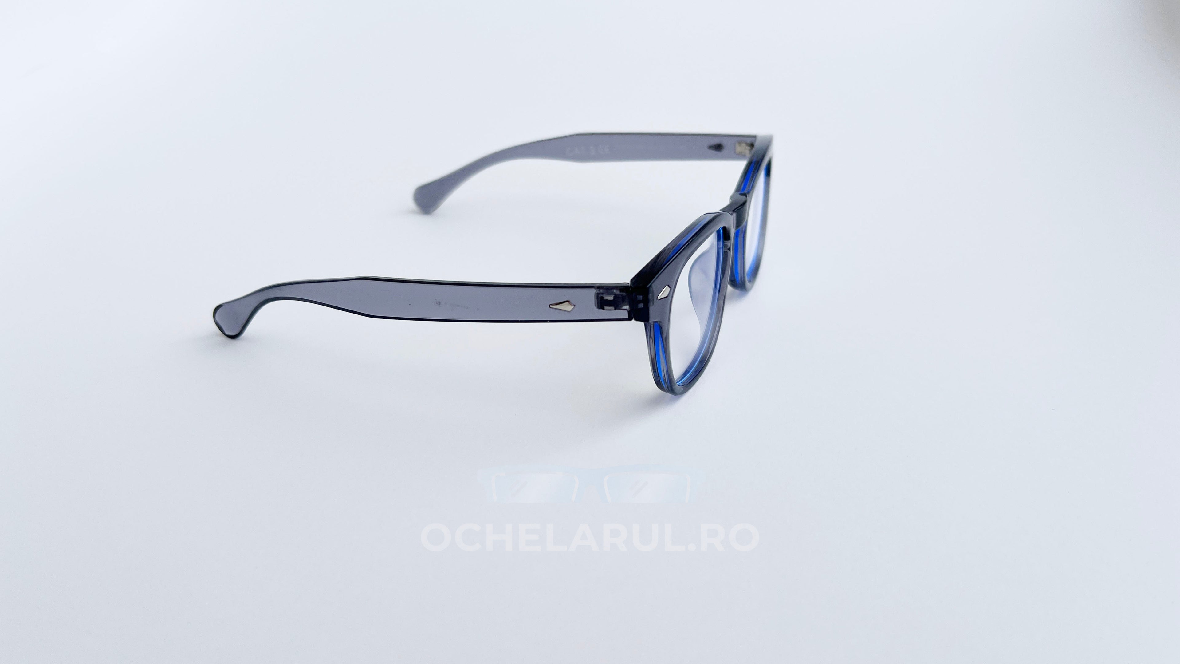 Rame ochelari Pătrate Moscot Style gri transparent cu lentile clare, design modern și elegant.