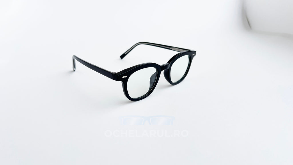 Rame ochelari Ovale Vintage negre, cu design vintage și lentile transparente, stil clasic și elegant.