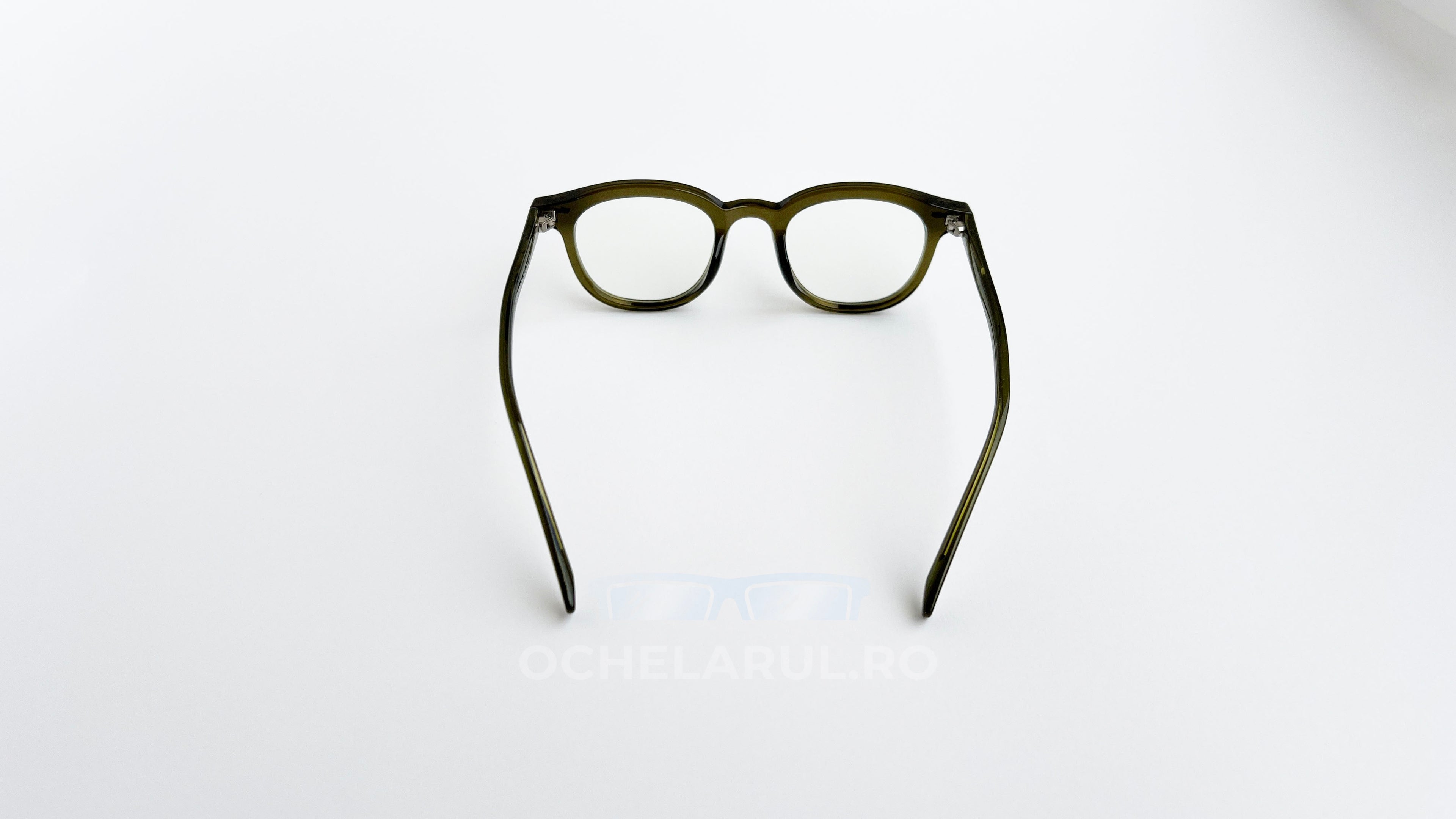 Rame ochelari Ovale Vintage cu lentile transparente și design vintage în nuanțe subtile verzi.