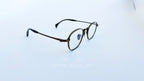 Rame ochelari Pătrați din Titan Vintage Style cu design vintage și lentile transparente, ideal pentru un look elegant și rafinat, realizate din titan rezistent.