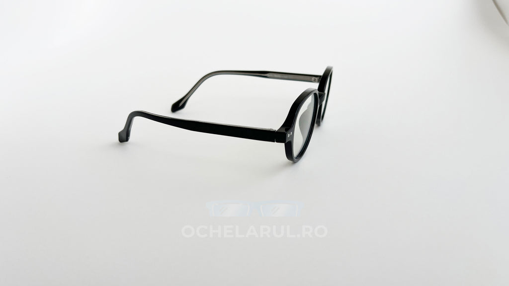 Rame ochelari Retro Style negre, cu lentile transparente, design vintage modern pentru ochelari de vedere.