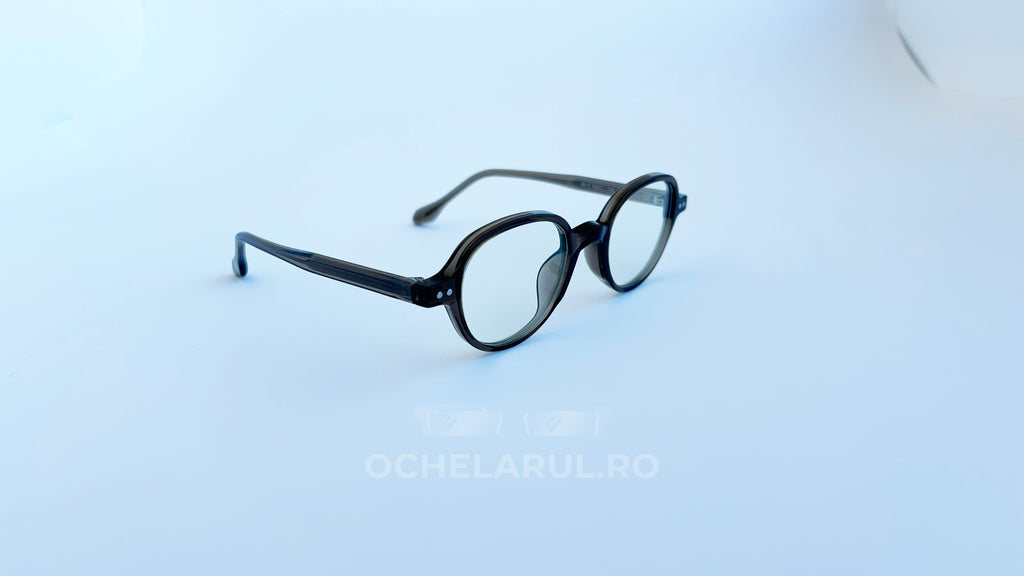 Rame ochelari Retro Style negre, design clasic rotund, cu lentile transparente, eleganță și confort.
