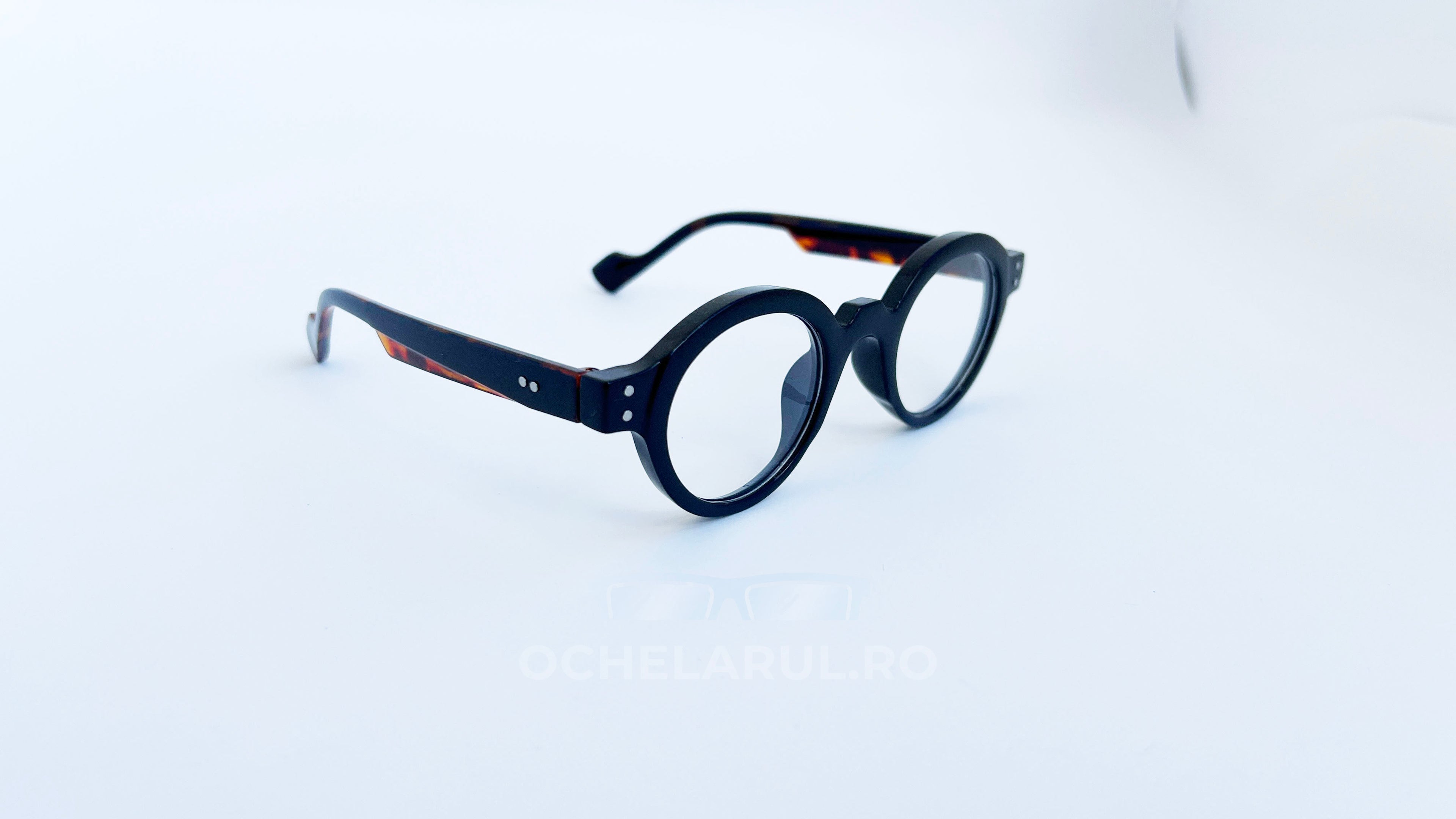 Rame ochelari rotunde retro style, rama neagra tortoise si lentile transparente, prezentare