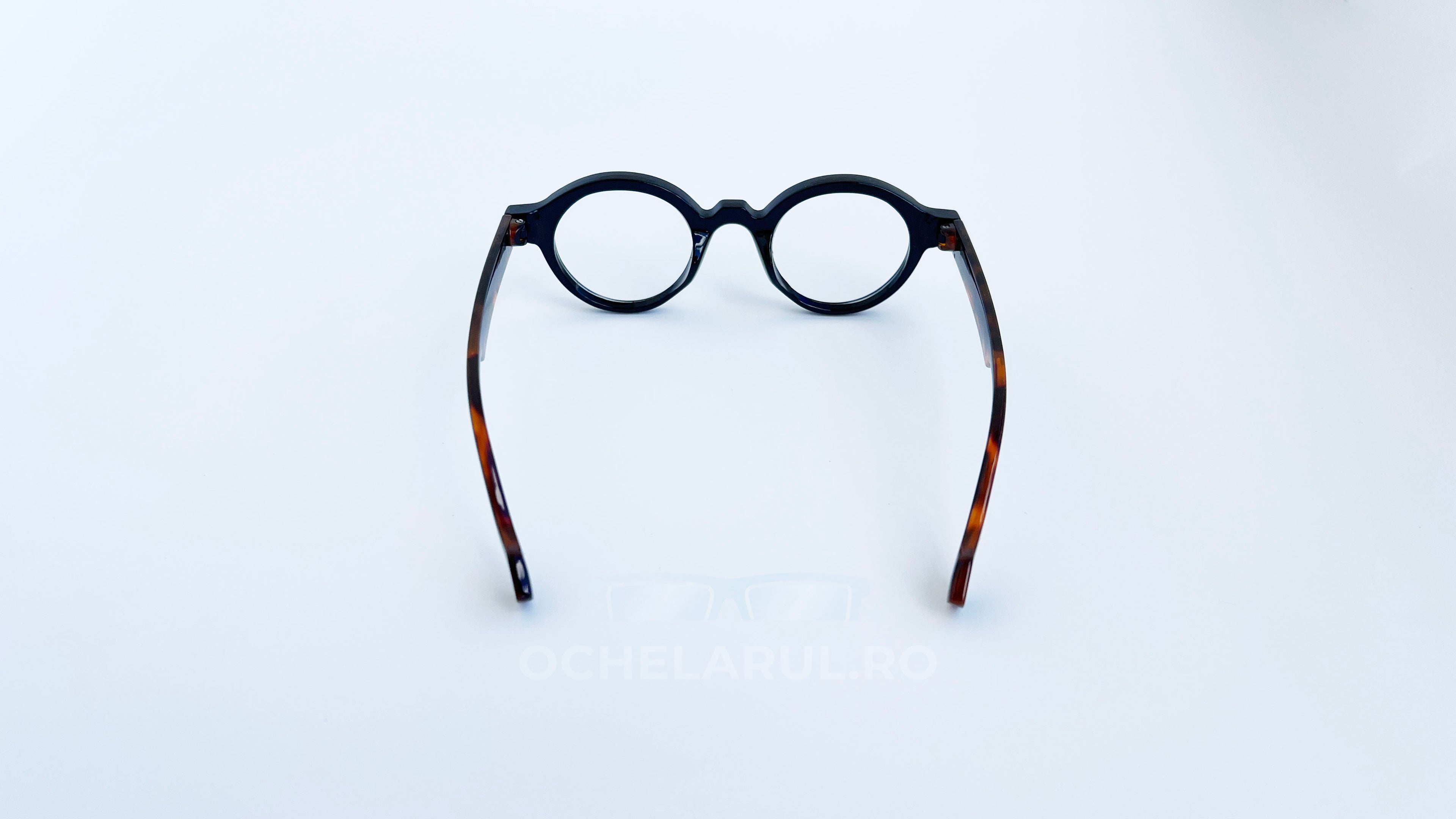 Rame ochelari rotunde retro style, rama neagra tortoise si lentile transparente, vedere spate